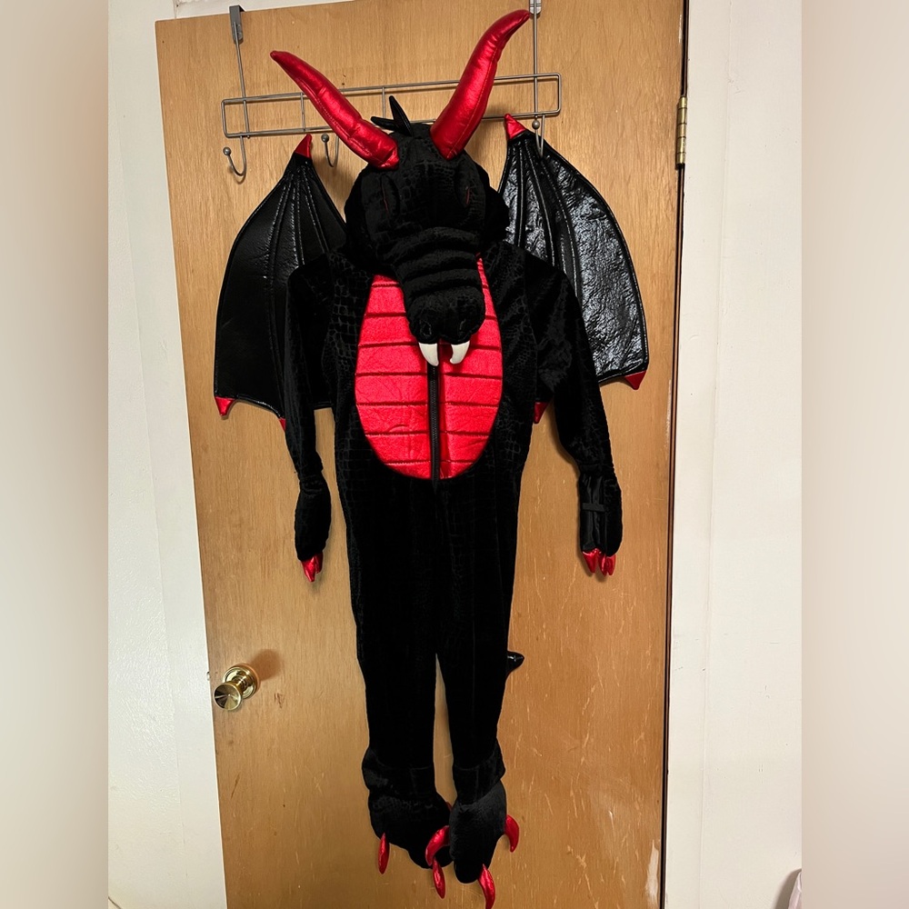 Black/red kids dragon costume